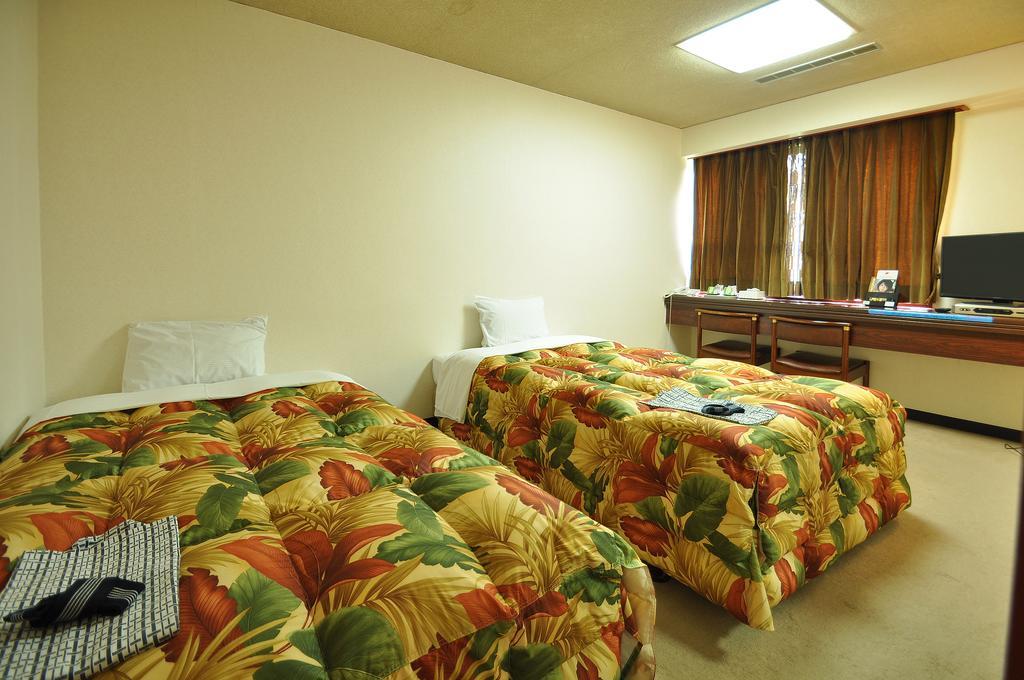 Business Hotel Atelier Кагосима Экстерьер фото